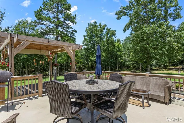 $485,000 | 24357 State Hwy OO, Marble Hill, MO 63764