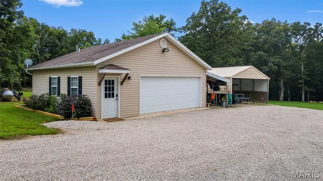 $485,000 | 24357 State Hwy OO, Marble Hill, MO 63764
