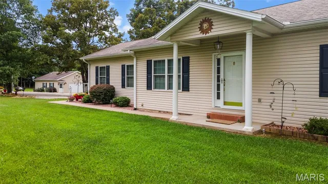 $485,000 | 24357 State Hwy OO, Marble Hill, MO 63764