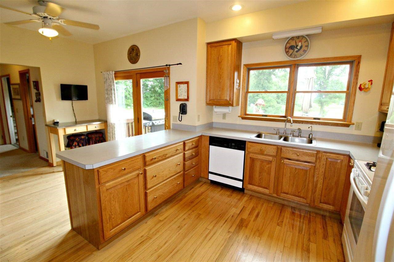 12335 Baldwin Road Gaines, MI 48436 - Photo 11 of 38 21464382-10.JPG