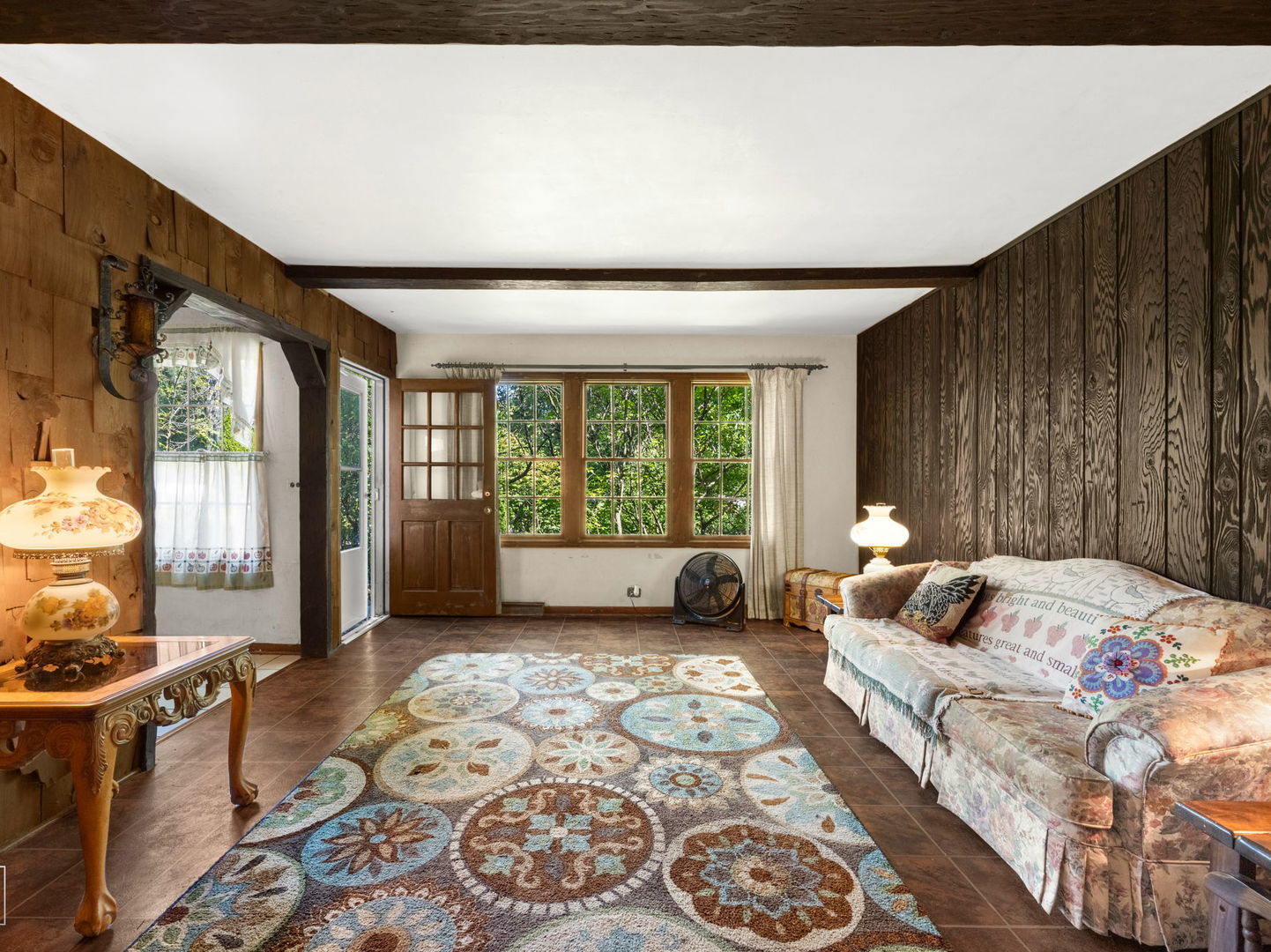11S412 Lemont Road Lemont, IL 60439 - Photo 4 of 22 Gallery Image 4