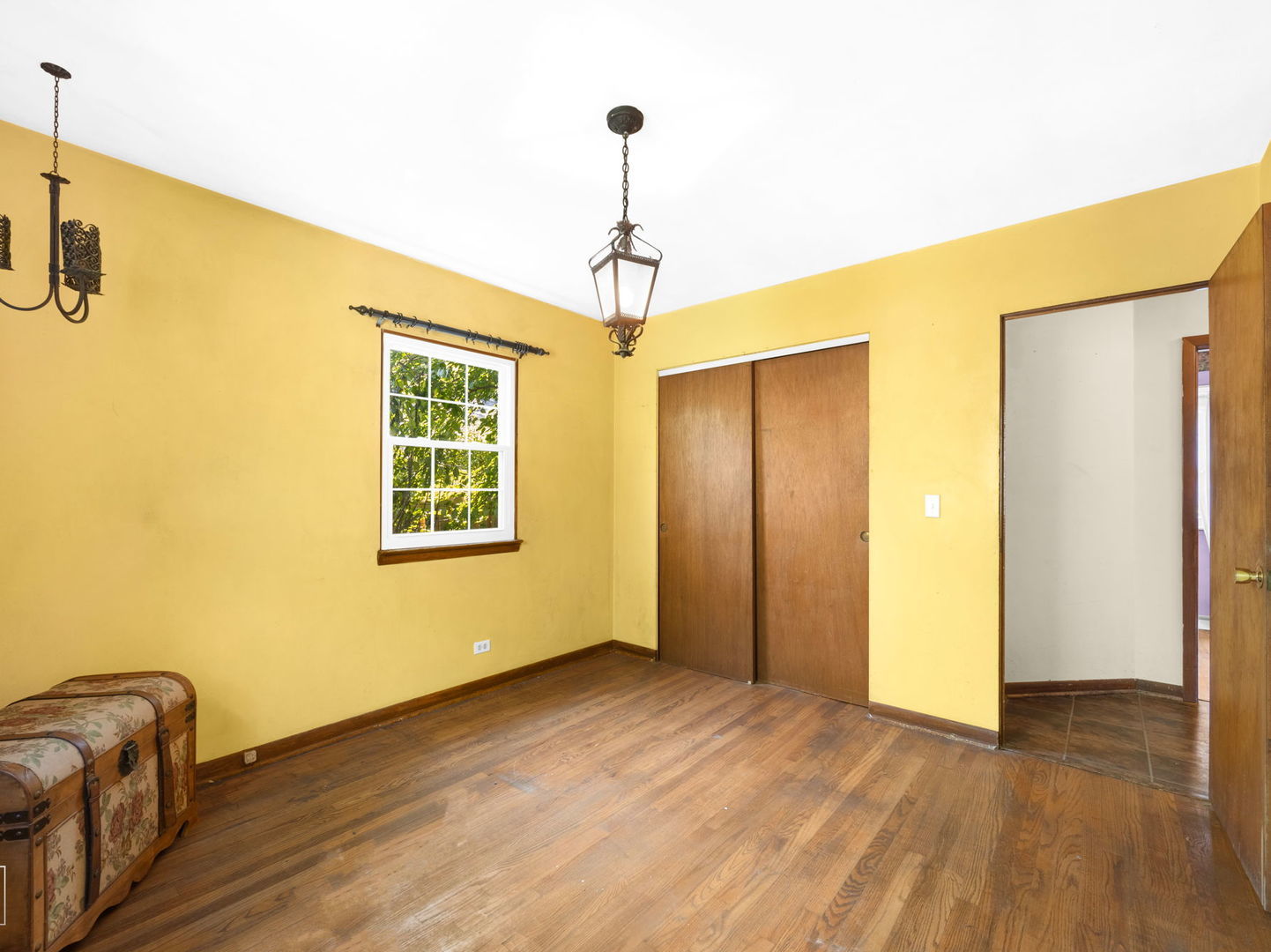 11S412 Lemont Road Lemont, IL 60439 - Photo 9 of 22 Gallery Image 9