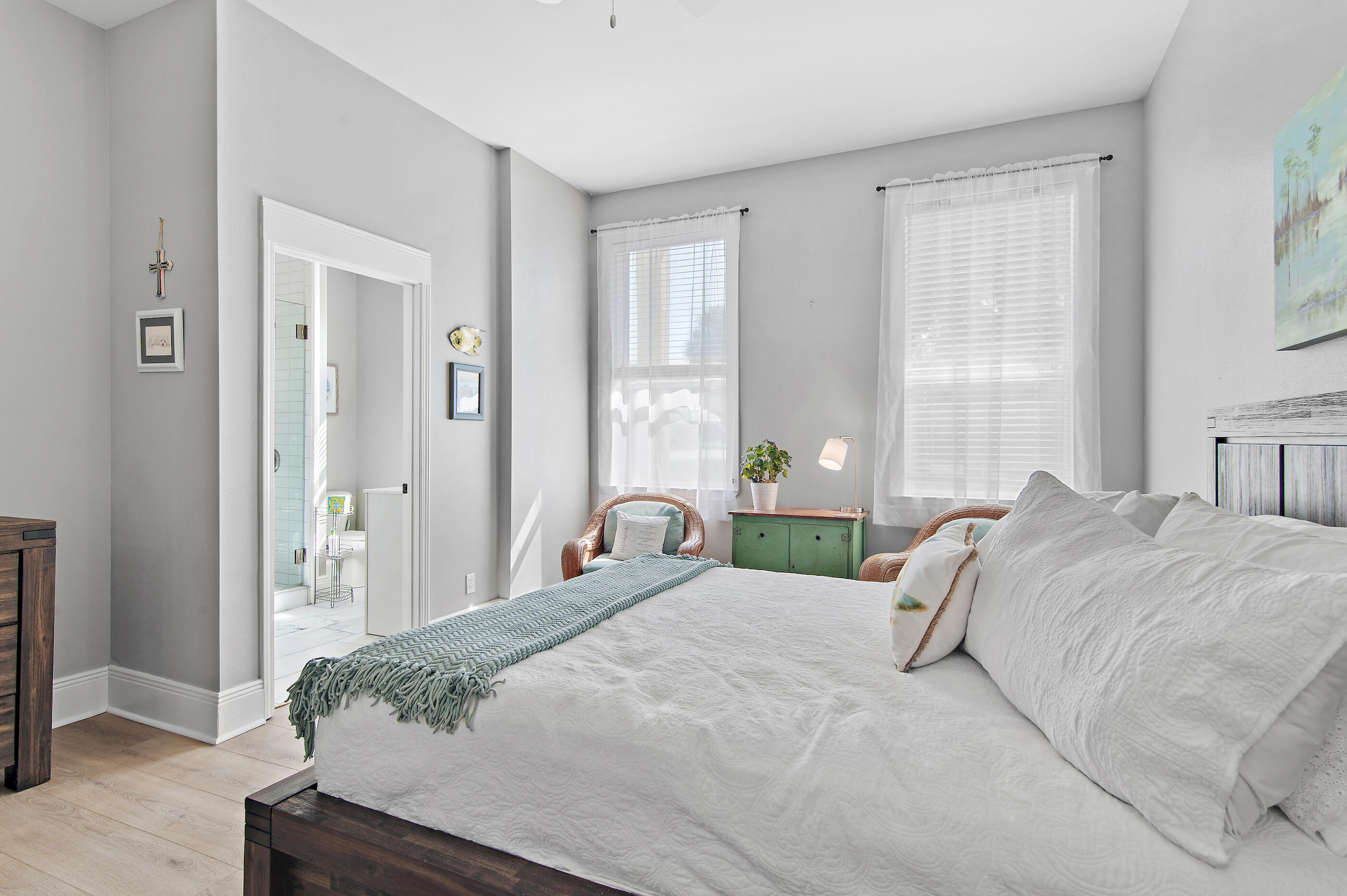 122 Shorebird Drive, Unit 814 Santa Rosa Beach, FL 32459 - Photo 10 of 25 a bedroom with a bed and a large window