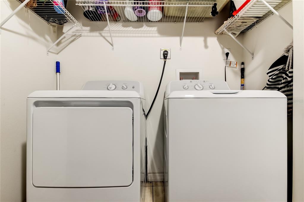 8504 Gablebend Way Tampa, FL 33647 - Photo 27 of 34 a utility room with dryer and washer