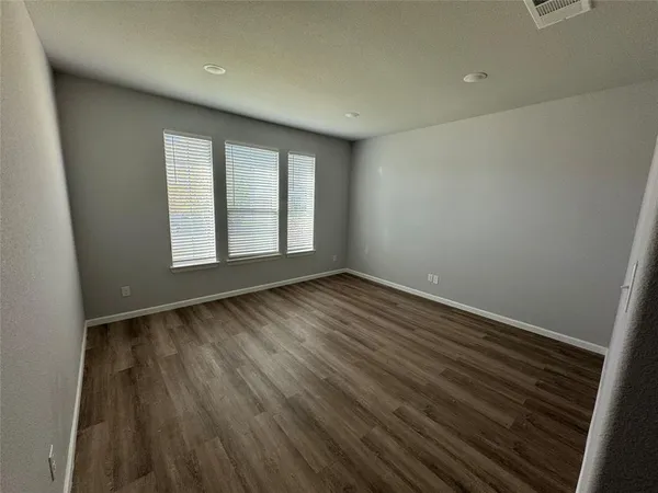 $2,800 | 4945 Carmel Valley Drive, Fort Worth, TX 76244