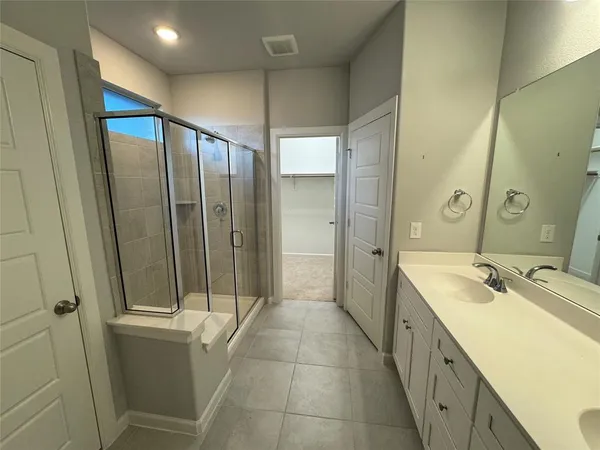 $2,800 | 4945 Carmel Valley Drive, Fort Worth, TX 76244