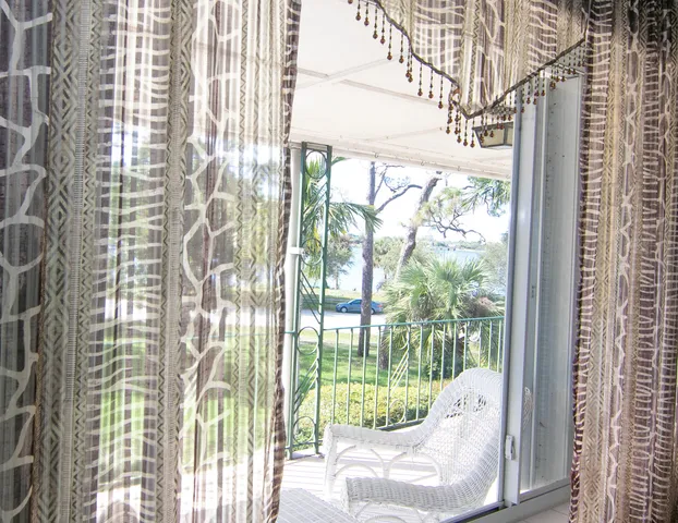 $129,000 | 4056 Lake Osborne Drive, Unit 15, Lake Worth, FL 33461