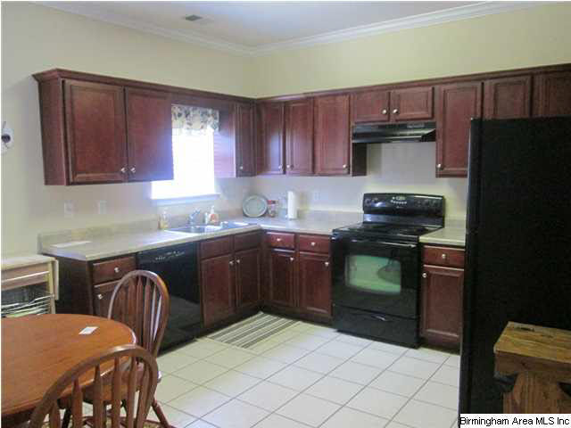 297 High Ridge Drive Pelham, AL 35124 - Photo 2 of 9