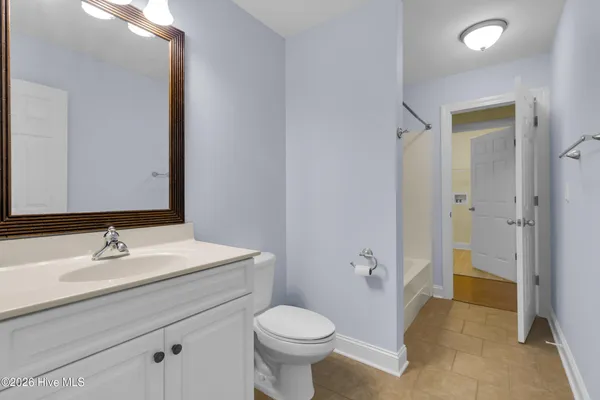 $2,325 | 201 Quincy Court, New Bern, NC 28560