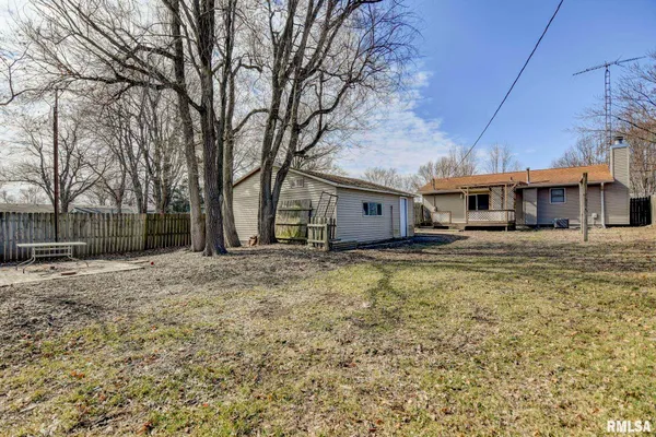 $174,900 | 624 North Pine Street, Taylorville, IL 62568