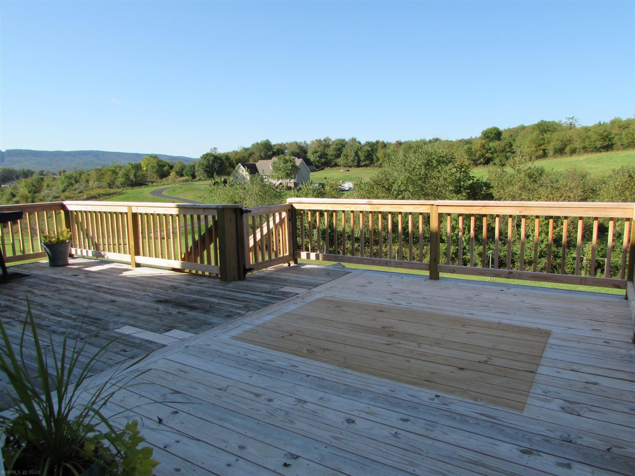 2313 Peppers Ferry Road Pulaski, VA 24301 - Photo 33 of 38 Gallery Image 33