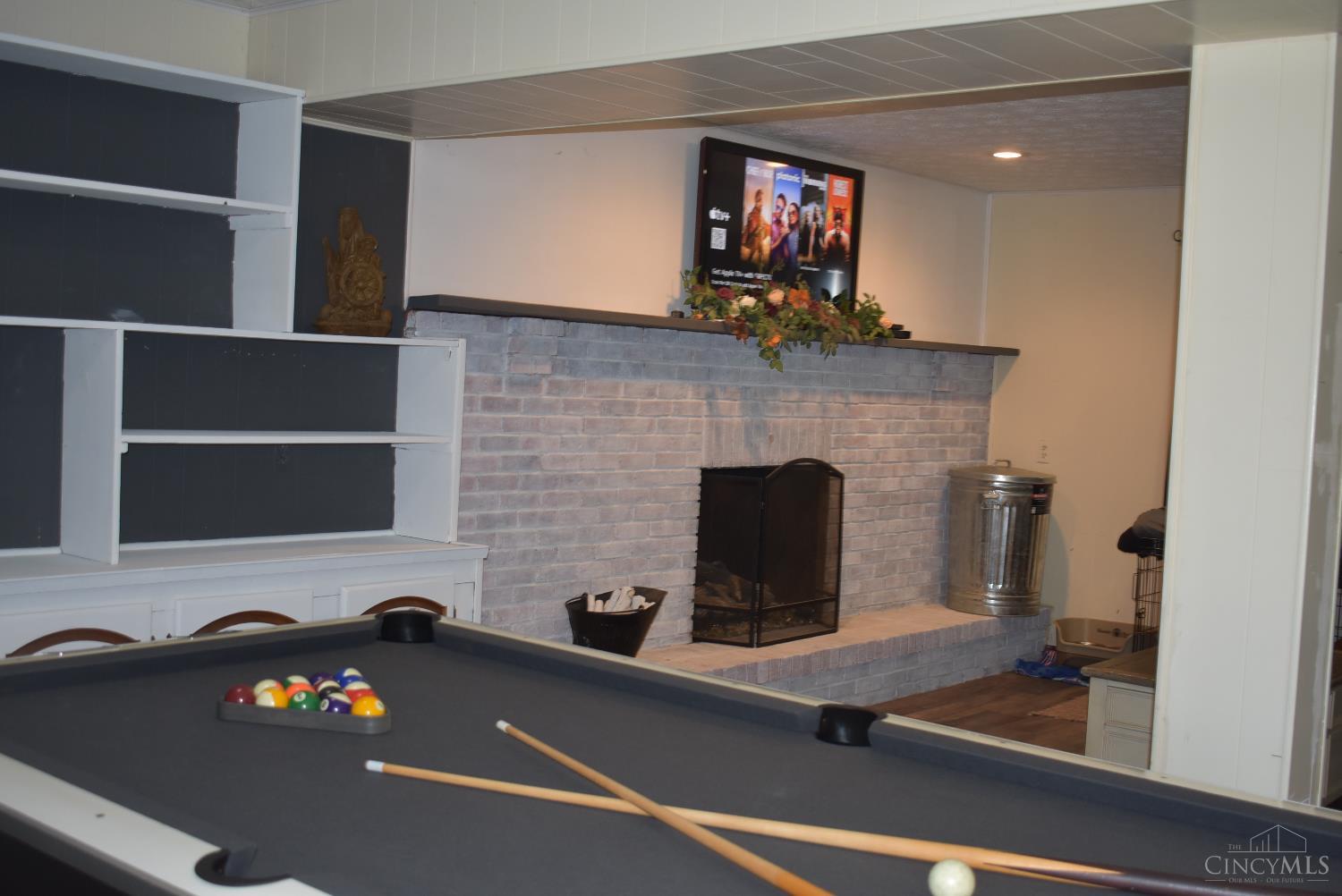 719 Reed Road Sabina, OH 45169 - Photo 41 of 57 Pool table conveys