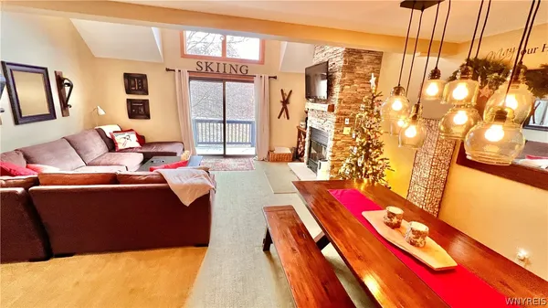 $490,000 | 118 Holiview, Ellicottville, NY 14731