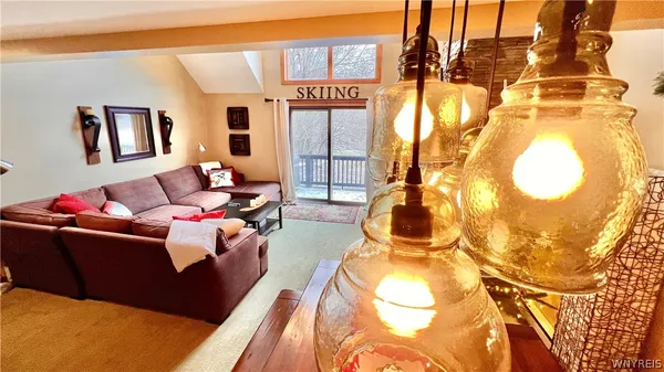 $490,000 | 118 Holiview, Ellicottville, NY 14731