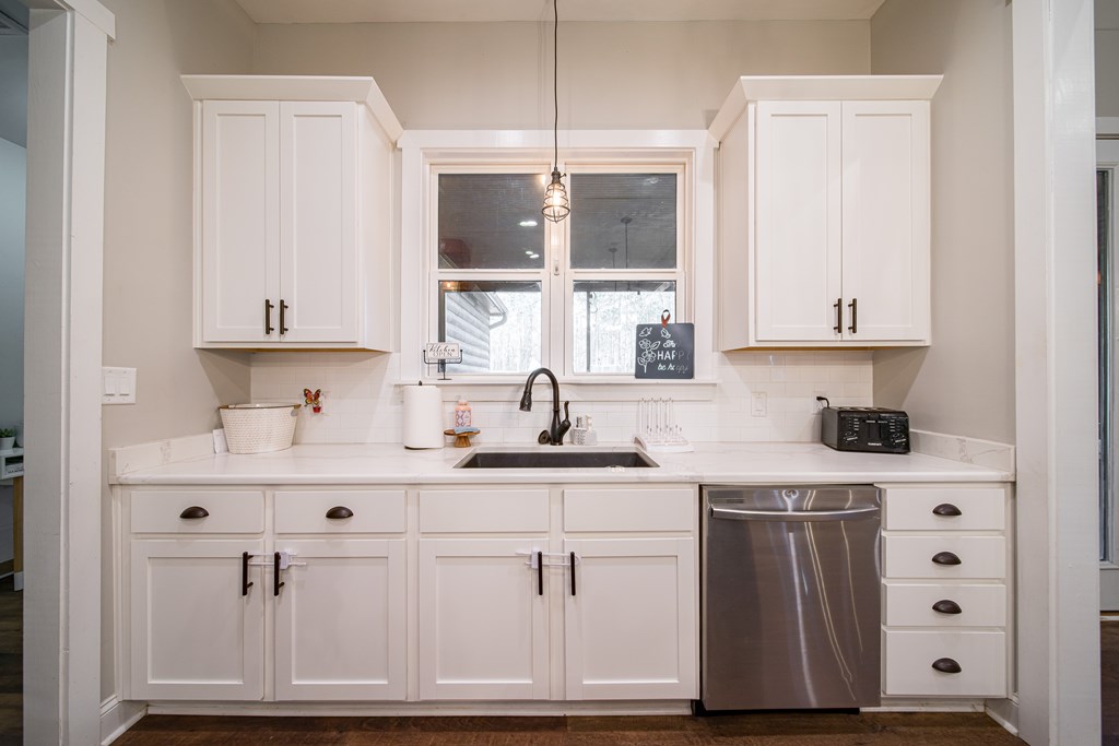 228 Savior Lane Hamilton, GA 31811 - Photo 22 of 51