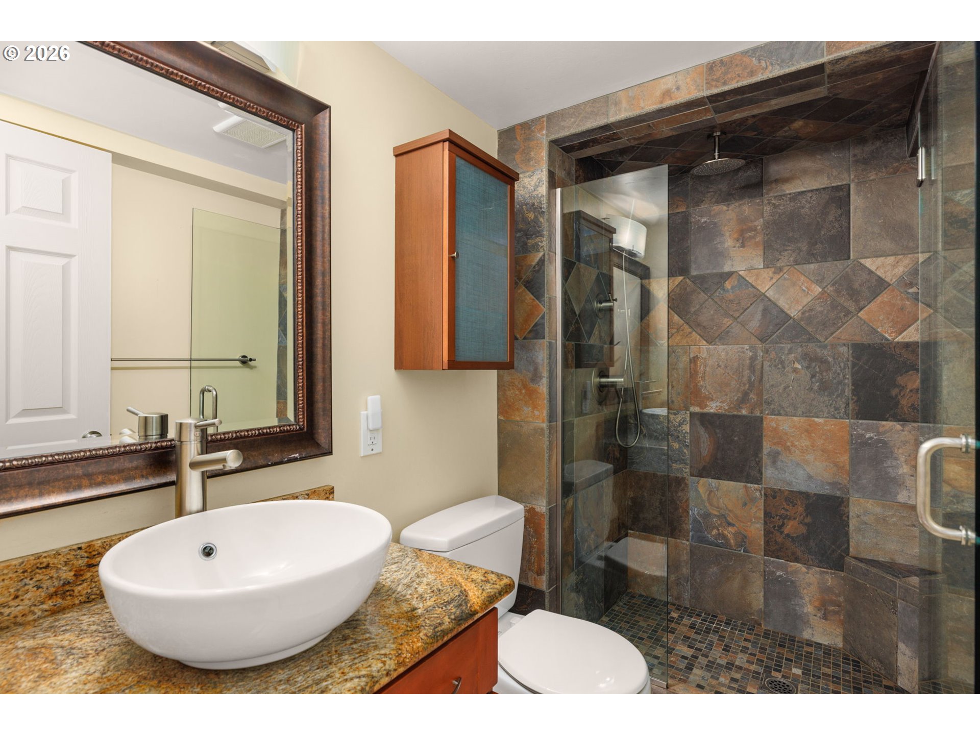 2021 Southwest Main Street, Unit 11 Portland, OR 97205 - Photo 14 of 32 Gallery Image 14