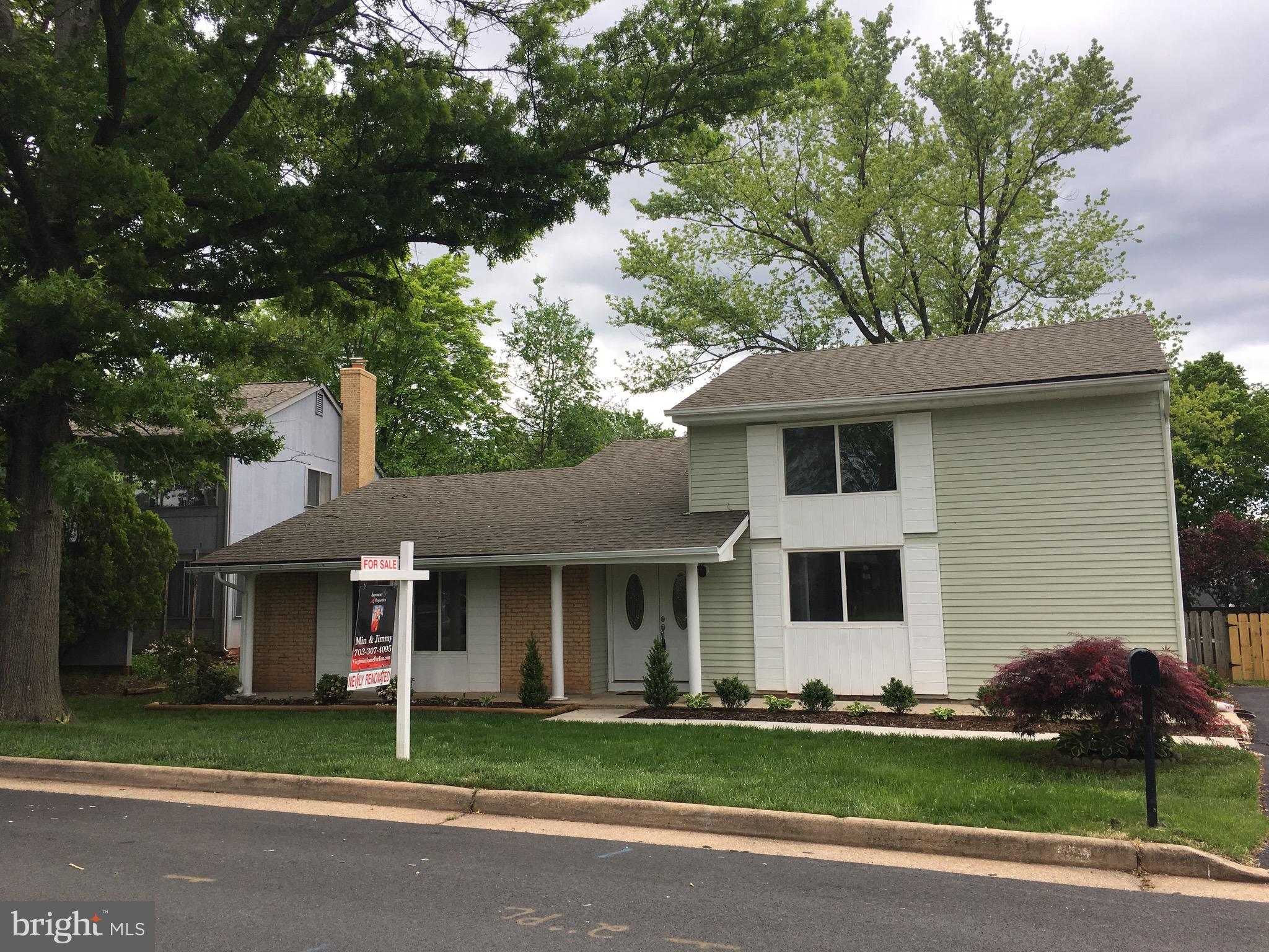114 South Fox Road Sterling, VA 20164 - Photo 1 of 30 WELCOME HOME!