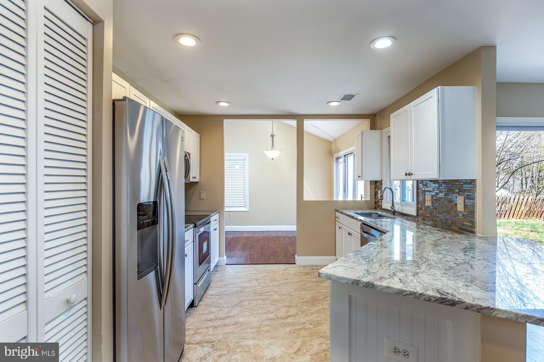 114 South Fox Road Sterling, VA 20164 - Photo 12 of 30 ALL-NEW KITCHEN