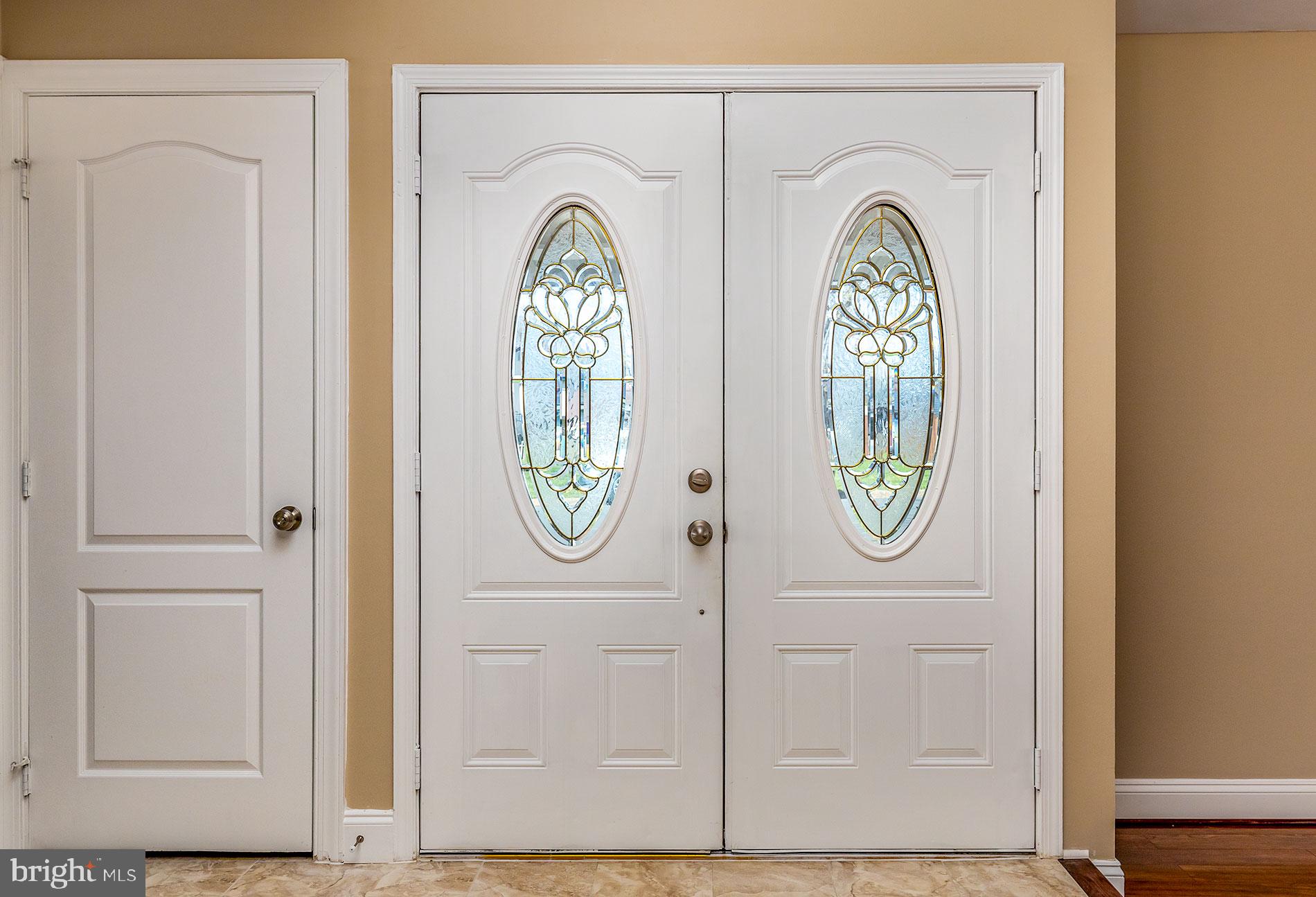 114 South Fox Road Sterling, VA 20164 - Photo 8 of 30 DESIGNER DOUBLE-DOOR ENTRY