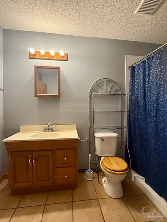 $1,650 | 7769 Lakeside Drive, Milton, FL 32583