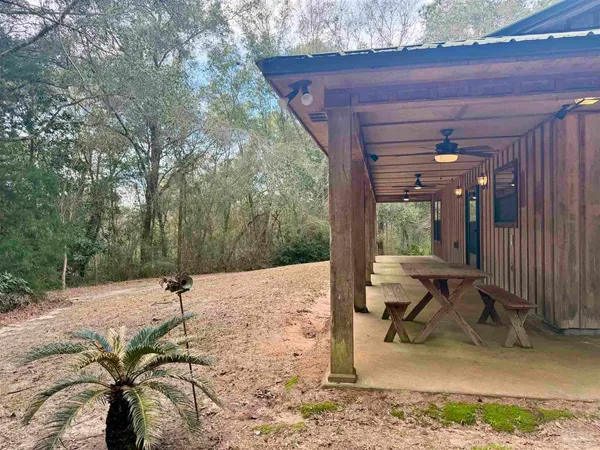 $1,650 | 7769 Lakeside Drive, Milton, FL 32583