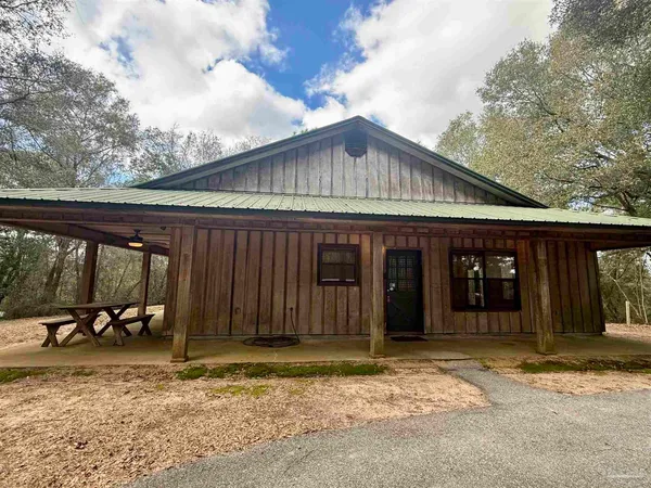 $1,650 | 7769 Lakeside Drive, Milton, FL 32583