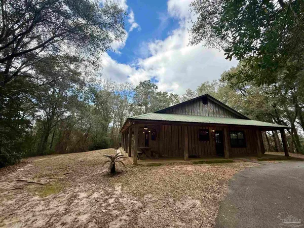 $1,650 | 7769 Lakeside Drive, Milton, FL 32583