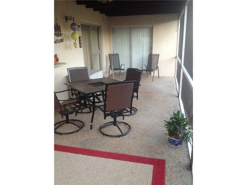 9052 Southwest 7th Street Boca Raton, FL 33433 - Photo 5 of 7 Exterior Front