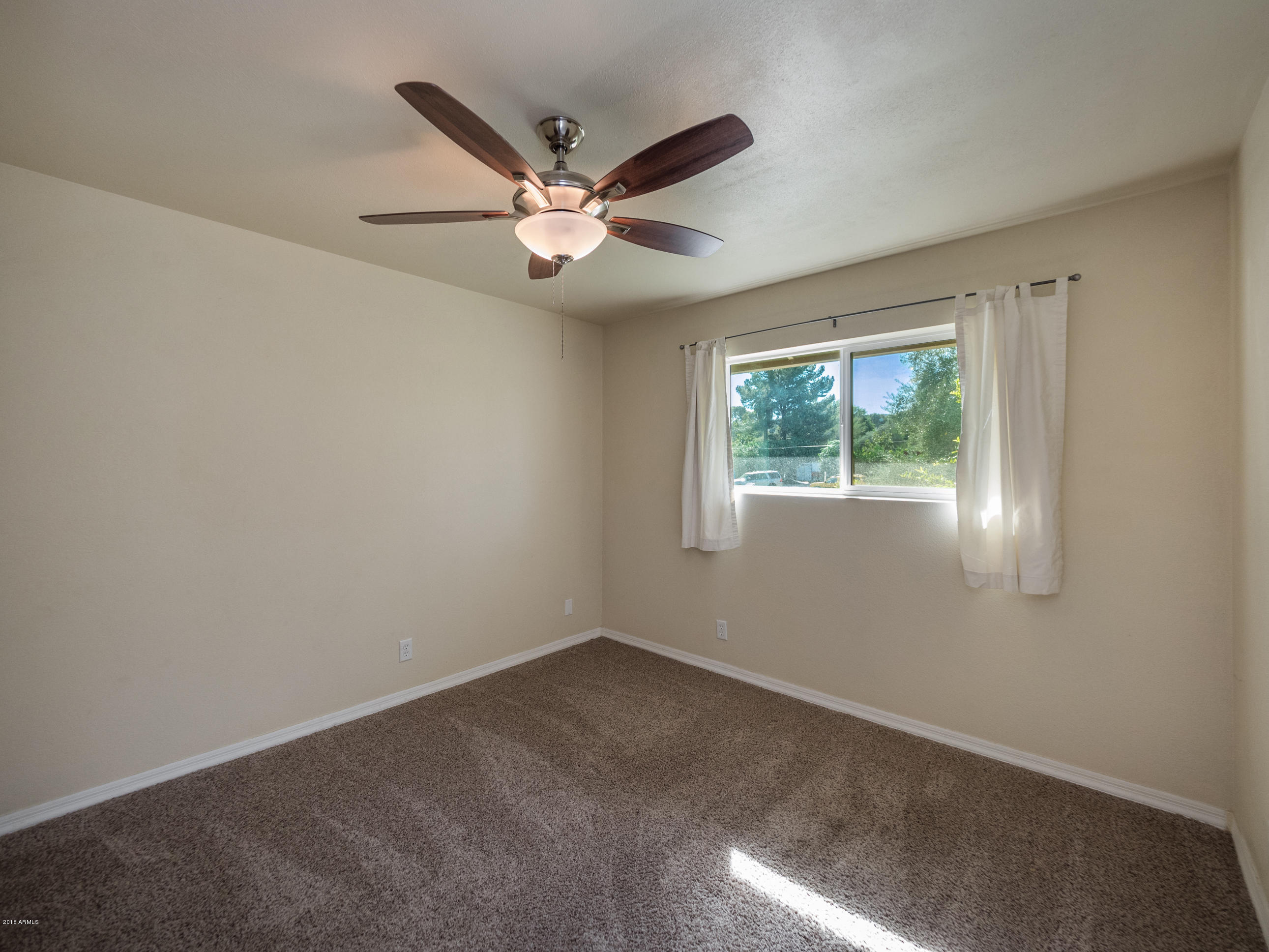 20 East Greenway Road Phoenix, AZ 85042 - Photo 30 of 49 P2360459a