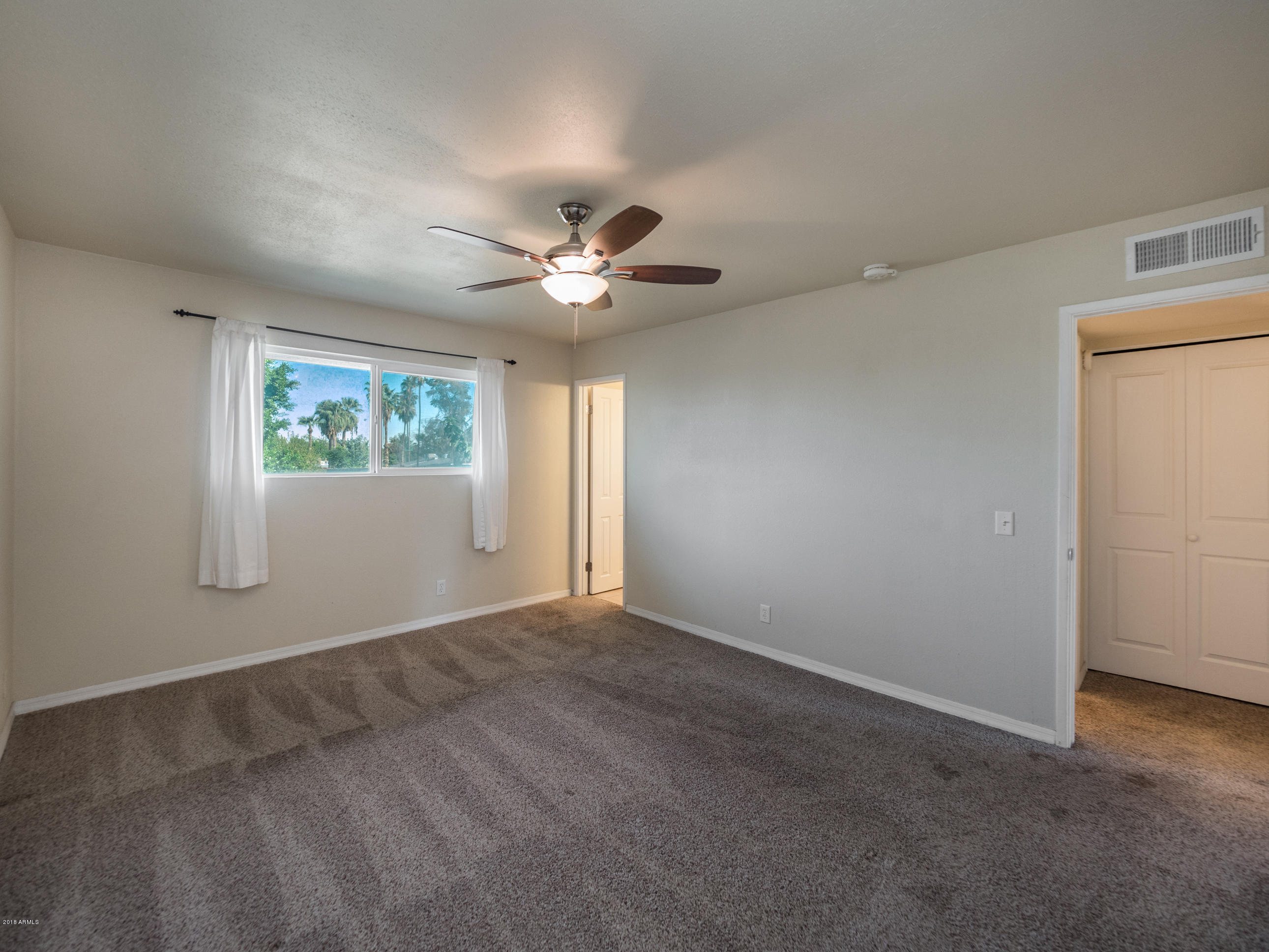 20 East Greenway Road Phoenix, AZ 85042 - Photo 33 of 49 P2360468a