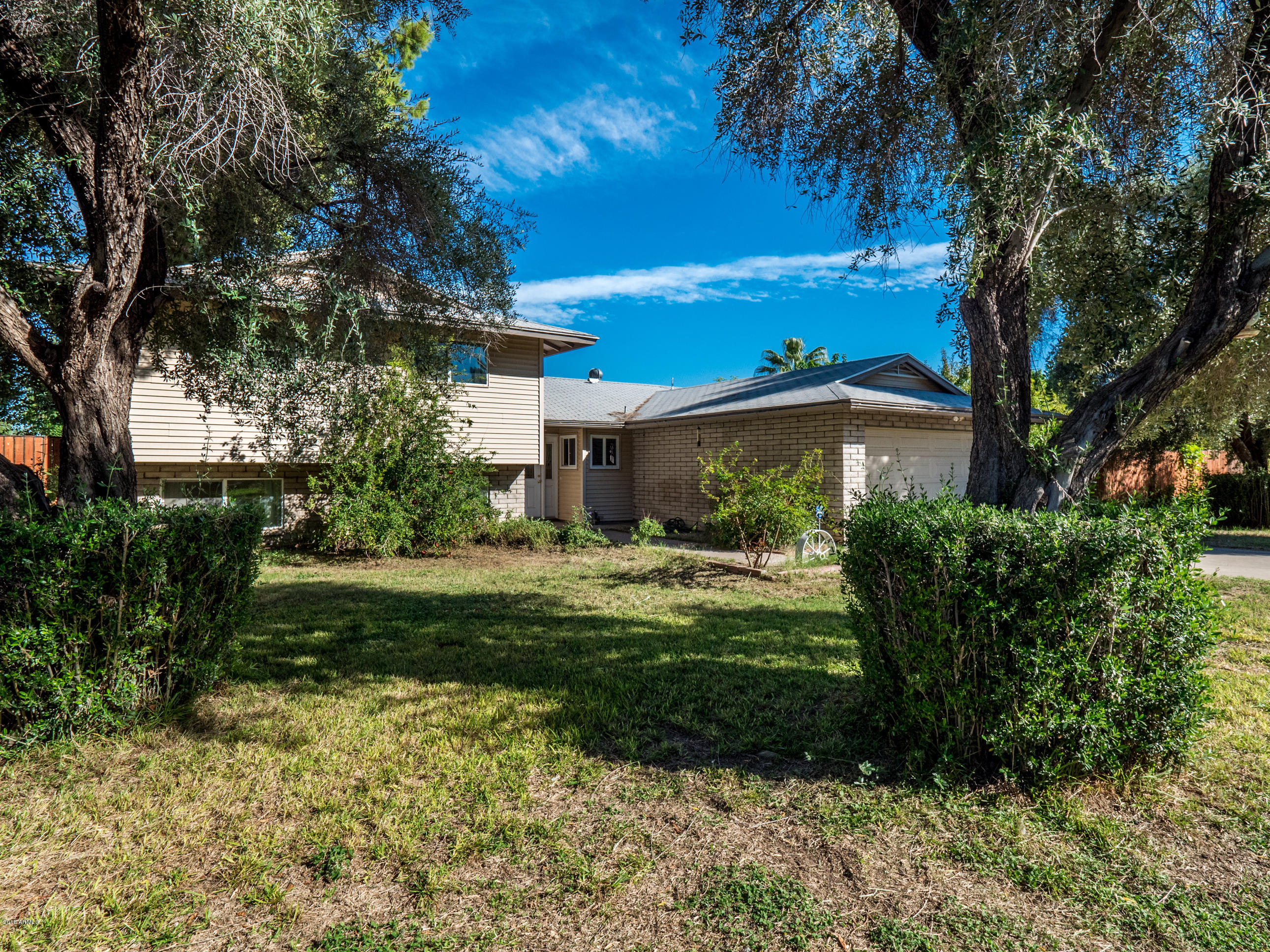 20 East Greenway Road Phoenix, AZ 85042 - Photo 5 of 49 P2360401