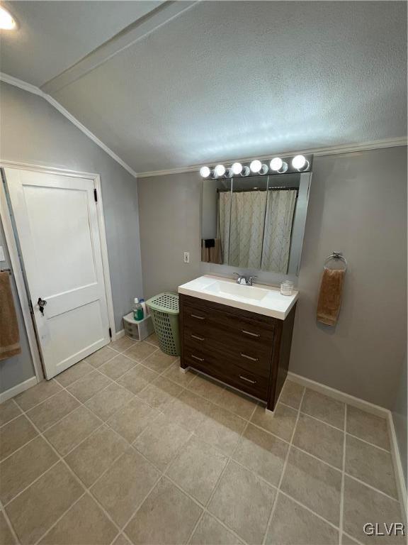 4711 Buckeye Road Emmaus, PA 18049 - Photo 13 of 23 Gallery Image 13