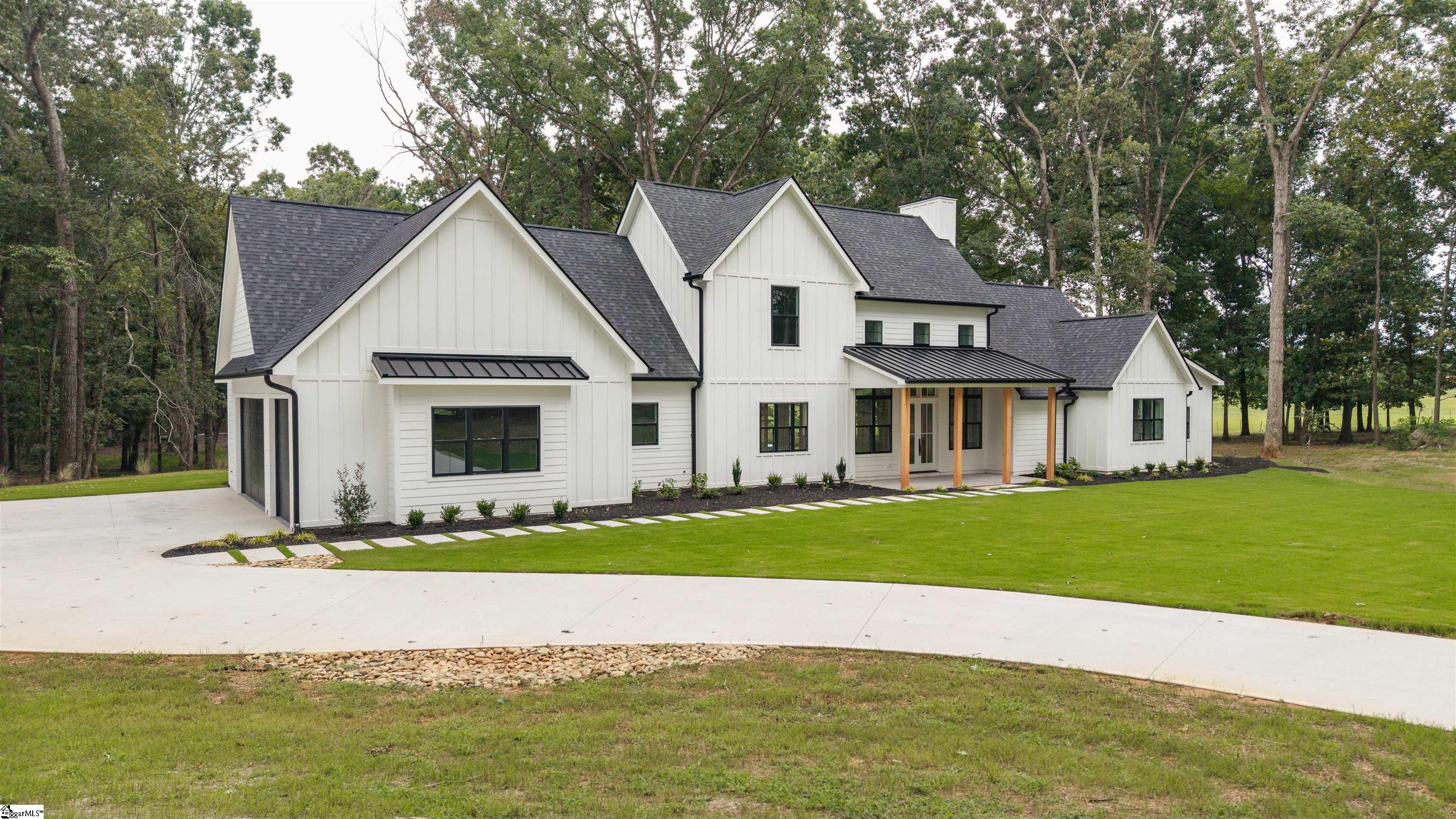 746 Garrison Road Pelzer, SC 29669 - Photo 4 of 43