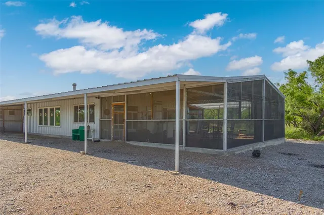 $497,500 | 970 County Road 256, Santa Anna, TX 76834