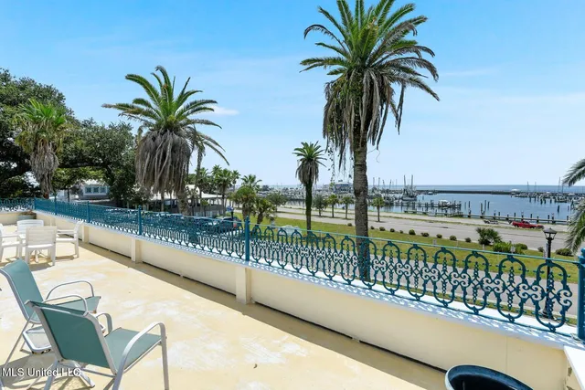 $2,350,000 | 120 West Scenic Drive, Pass Christian, MS 39571