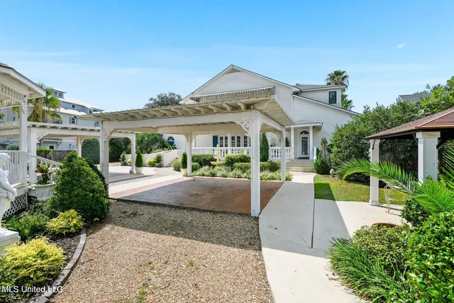 $2,350,000 | 120 West Scenic Drive, Pass Christian, MS 39571