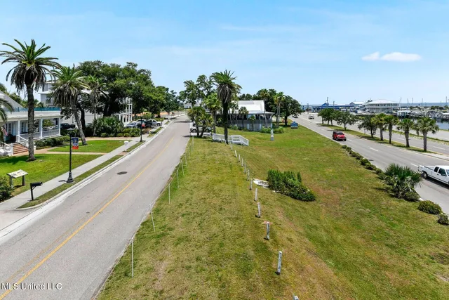 $2,350,000 | 120 West Scenic Drive, Pass Christian, MS 39571