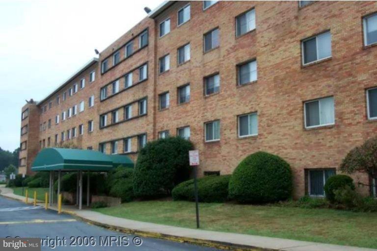 5111 8th Road South, Unit 412 Arlington, VA 22204 - Photo 10 of 10 Exterior (Main)