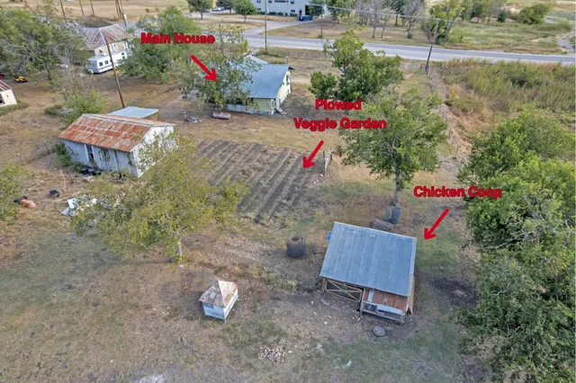 $675,000 | 1607 East 4th Street, Taylor, TX 76574