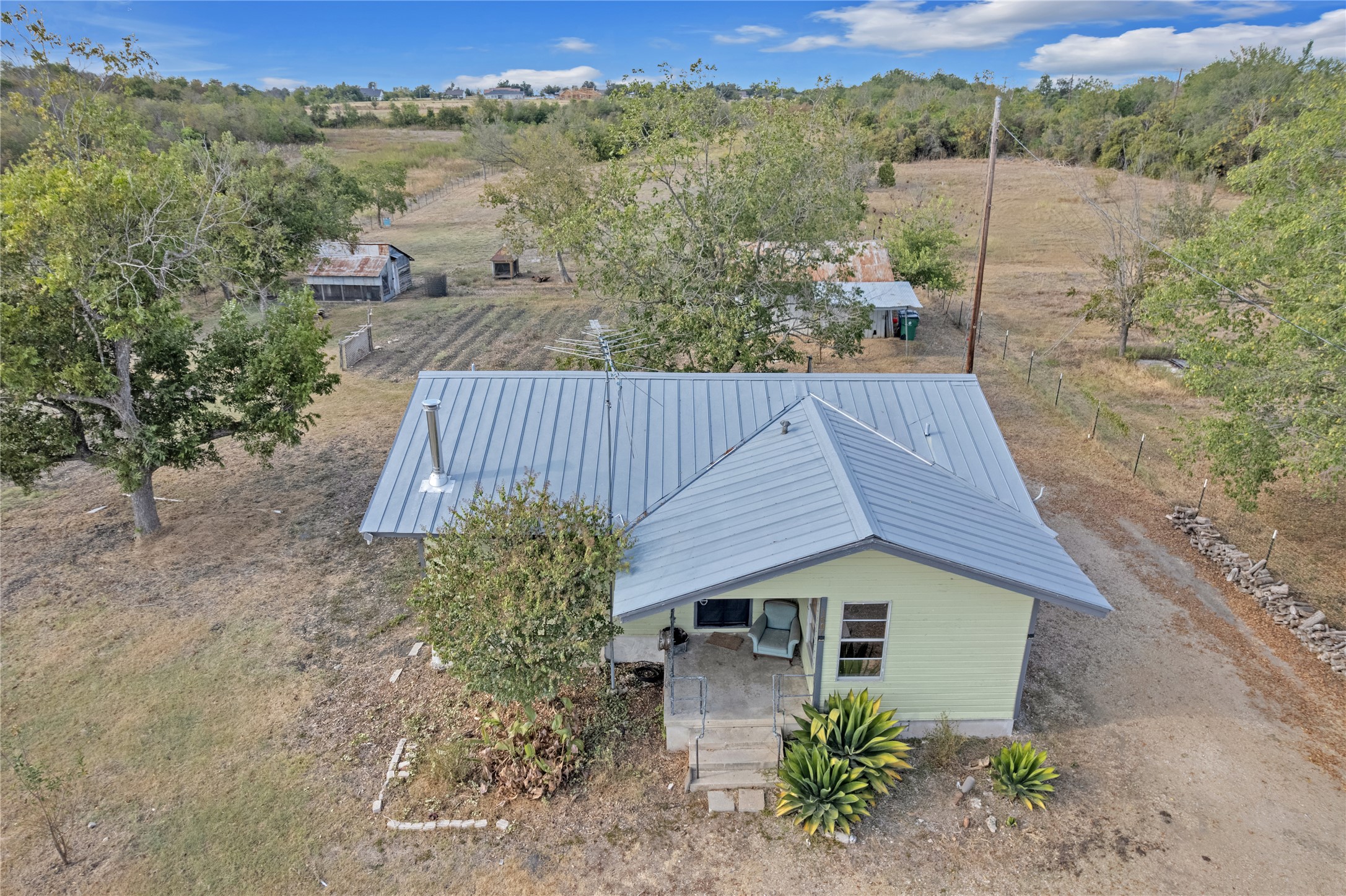 1607 East 4th Street Taylor, TX 76574 - Photo 3 of 32 View of rural area