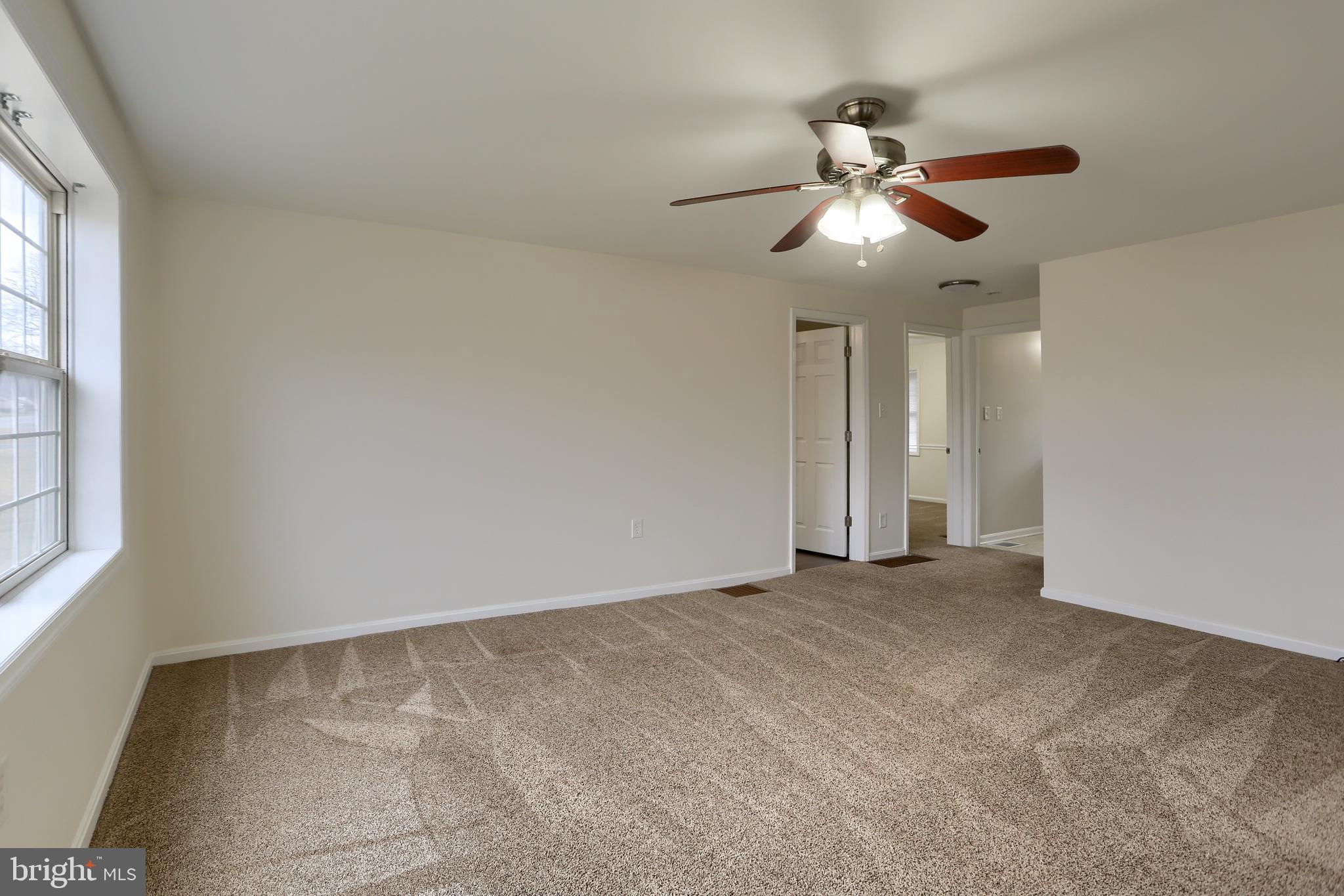 1907 Spring Road Carlisle, PA 17013 - Photo 4 of 24 Gallery Image 4