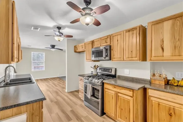 $350,000 | 2100-2105 South Ellison Way, Independence, MO 64050