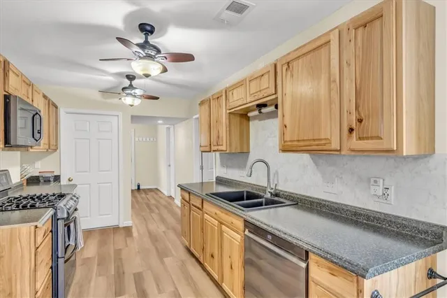 $350,000 | 2100-2105 South Ellison Way, Independence, MO 64050