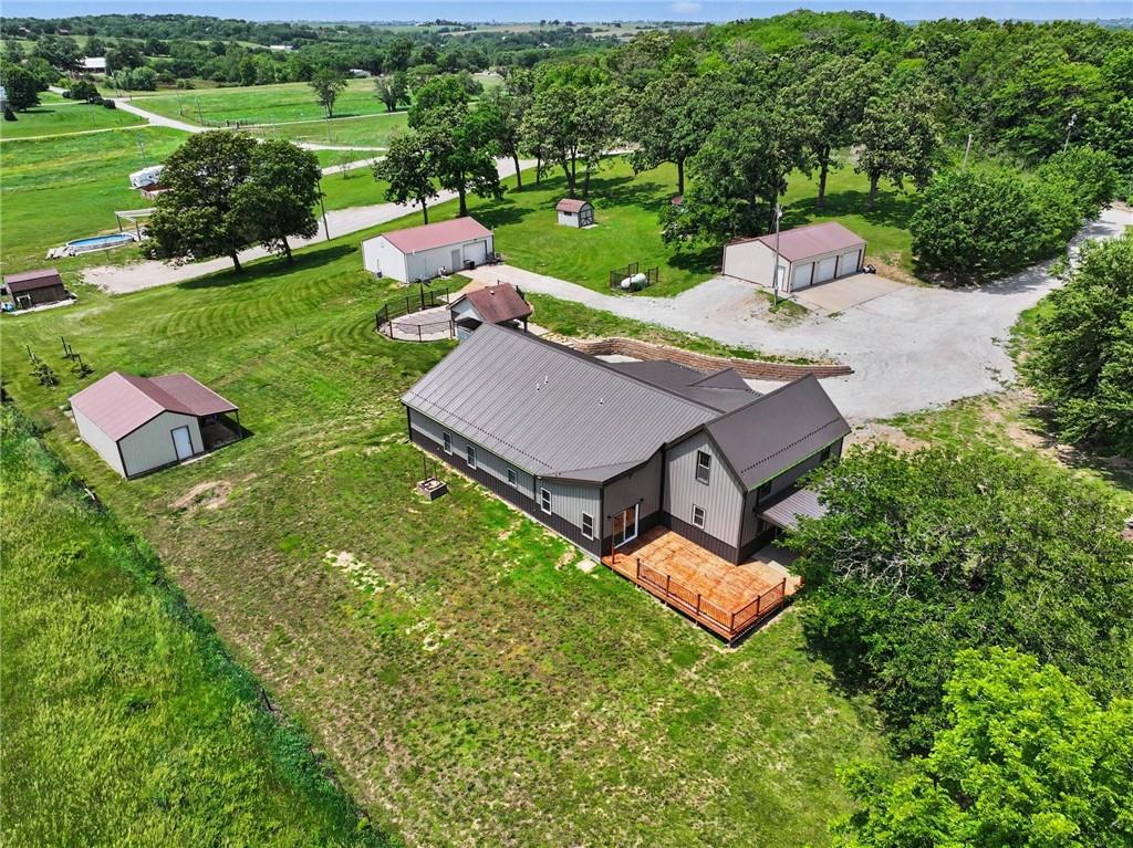 19164 258th Road Atchison, KS 66002 - Photo 3 of 49