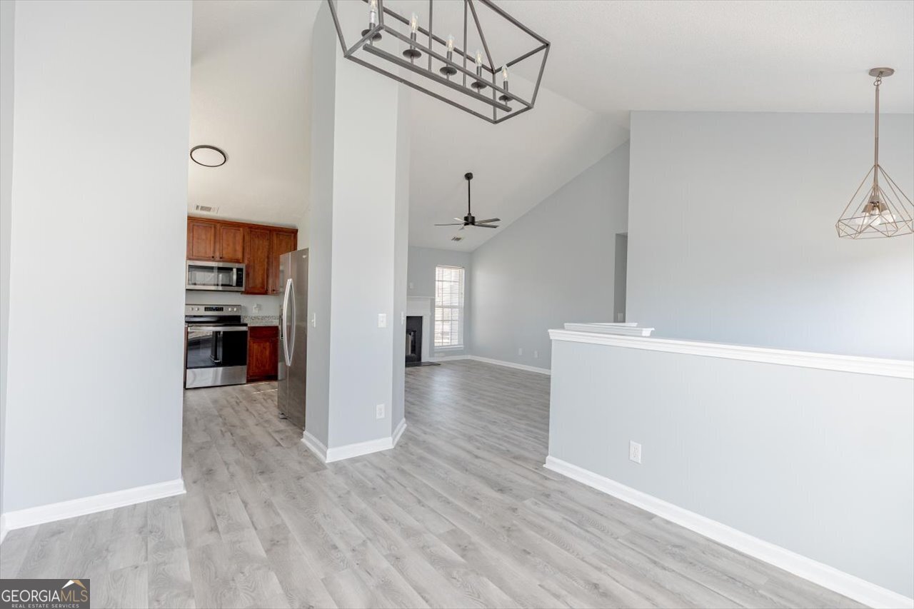 105 Browning Point Byron, GA 31008 - Photo 13 of 50