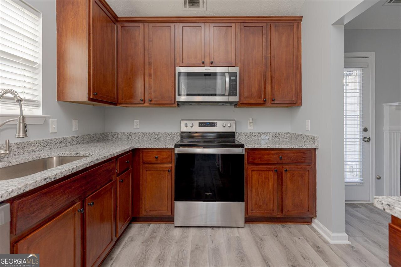 105 Browning Point Byron, GA 31008 - Photo 15 of 50