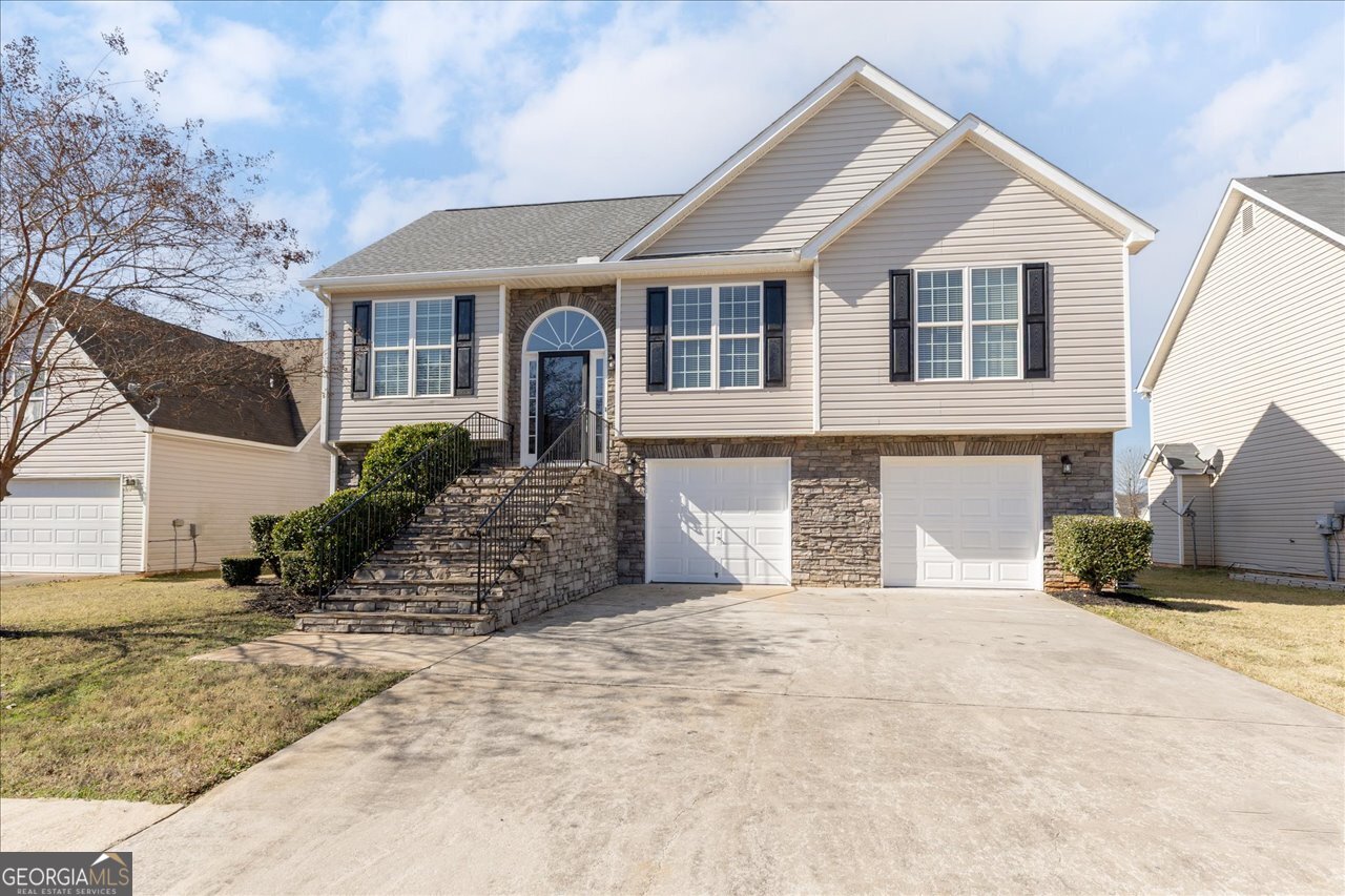 105 Browning Point Byron, GA 31008 - Photo 3 of 50