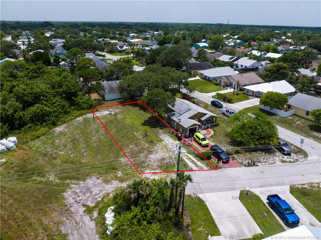 Tbd Southeast Primrose Way Stuart, FL 34997 - Photo 4 of 7 a view of a city