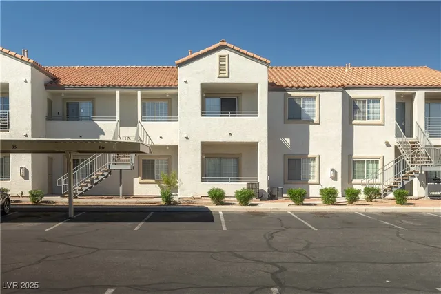 $185,000 | 3318 North Decatur Boulevard, Unit 2143, Las Vegas, NV 89130