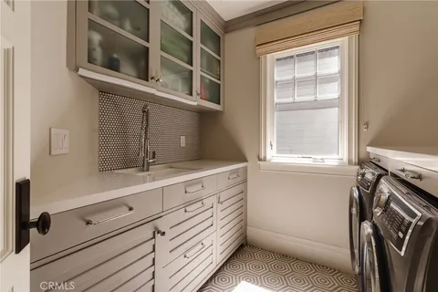 $9,200,000 | 413 7th Street, Manhattan Beach, CA 90266